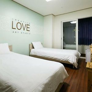 Budget Twin Room