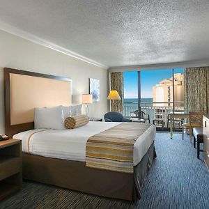 Oceanview King Room 1 King Bed