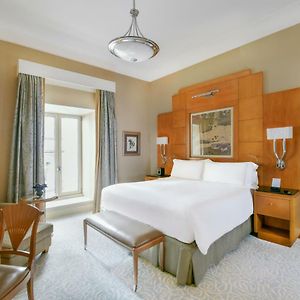 Heritage Deluxe King Room