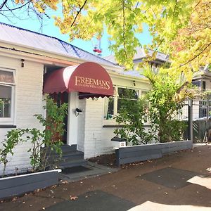 Freemans Backpackers