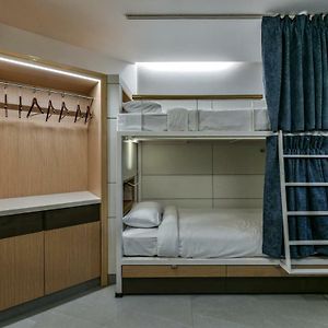 Dormitory Room Mixed