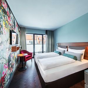 Comfort King Room