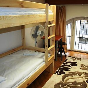 Dormitory Room Mixed