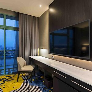 Grand Deluxe King Room