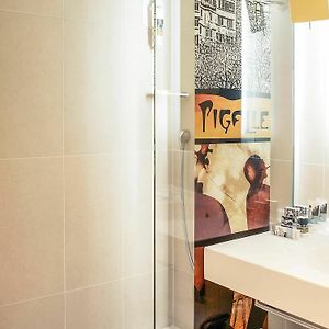 Privilege Room