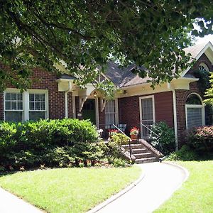 Greenwood Bed And Breakfast