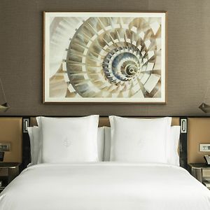 Residential One-Bedroom King Suite