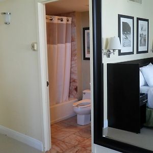 Queen Room Sofa Bed Bay View