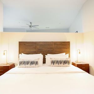 One-Bedroom Room