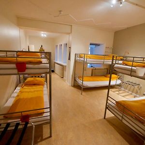 Dormitory Room Mixed