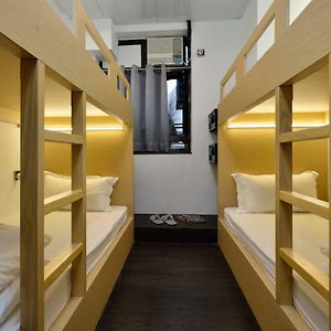 Dormitory Room Mixed