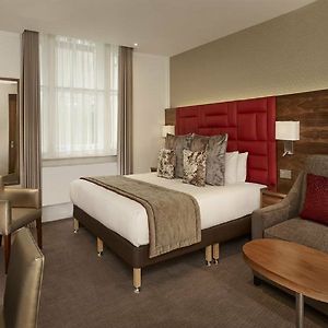Queen Suite