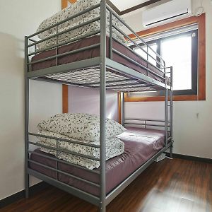 Standard Twin Room A