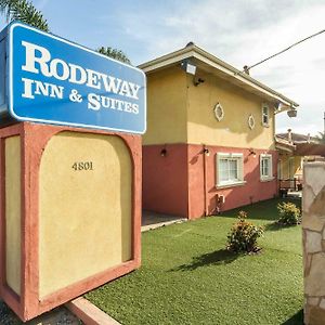 Rodeway Inn & Suites Near The Coliseum & Arena