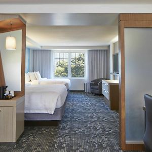 Queen Suite