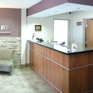 Sleep Inn & Suites Salina I-135