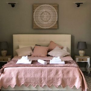Monti Luxury