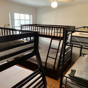 Dormitory Room Mixed