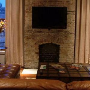 Grand Center Inn