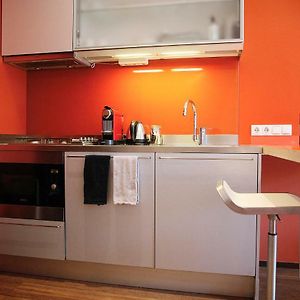 Mandarin Suite Apartment