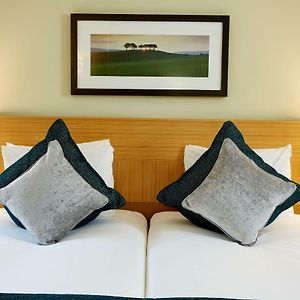 Executive Twin Room