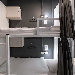 Dormitory Room Female only