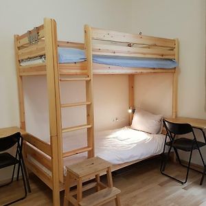 Dormitory Room Mixed