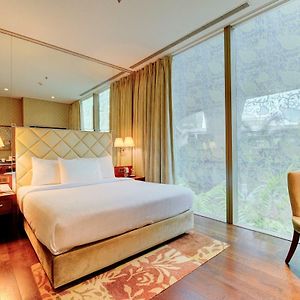 Comfort Queen Room
