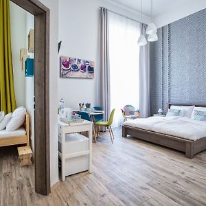 Family King Suite