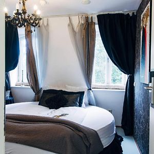 Royal King Room