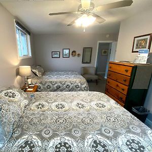 Private Bathroom Quadruple Room