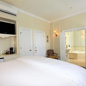 Executive King Suite