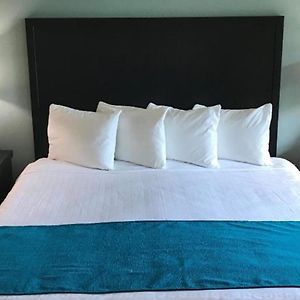 Standard King Room No Resort Fee
