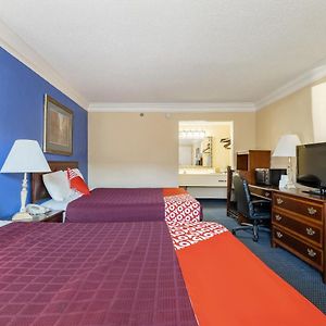 Queen Room Two Queen Beds