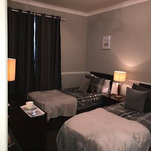 Twin Room Bathroom