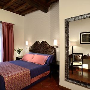 Comfort King Room