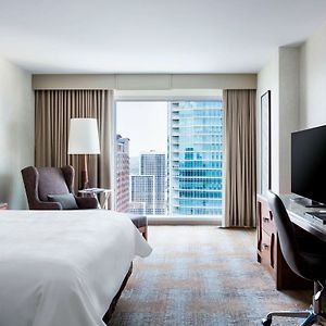 Upper Floors King Room Hearing accessible