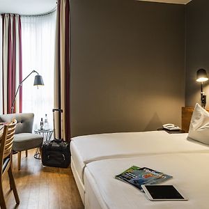 Standard Room with 1 Single Bed