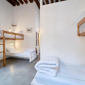 Dormitory Room Male only