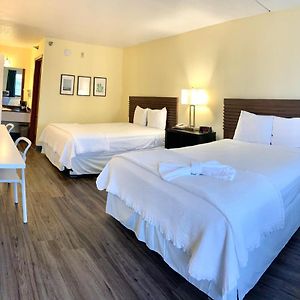 Deluxe Queen Room Two Queen Beds