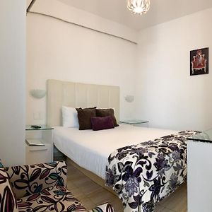 Standard King Suite