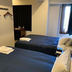 Compact Twin Room