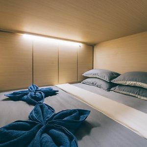 Dormitory Room Mixed