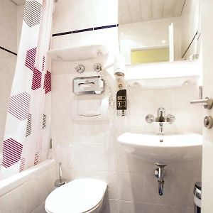 Comfort Single Room