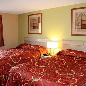 One-Bedroom King Suite