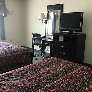 Queen Room Two Queen Beds