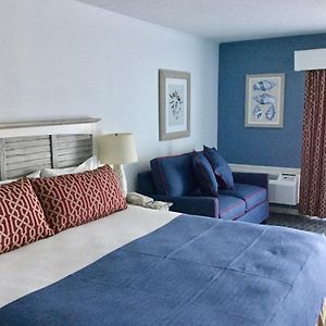 Second Floor King Room