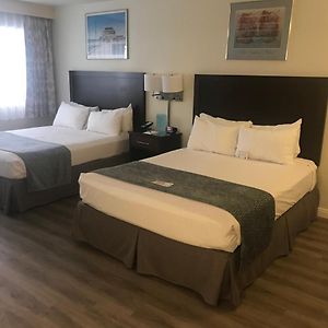 Executive Queen Room