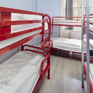 Dormitory Room Mixed