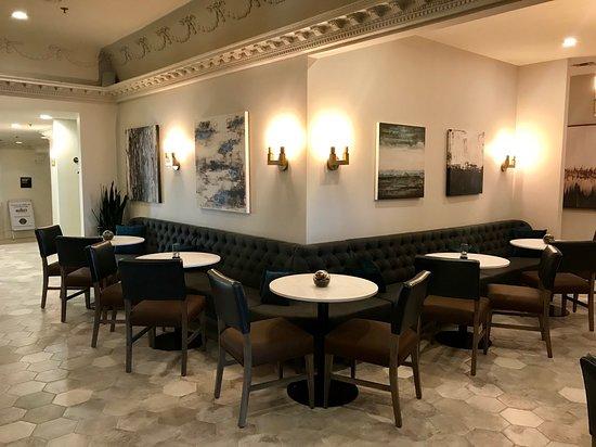 Maxwell's Restaurant and Bar